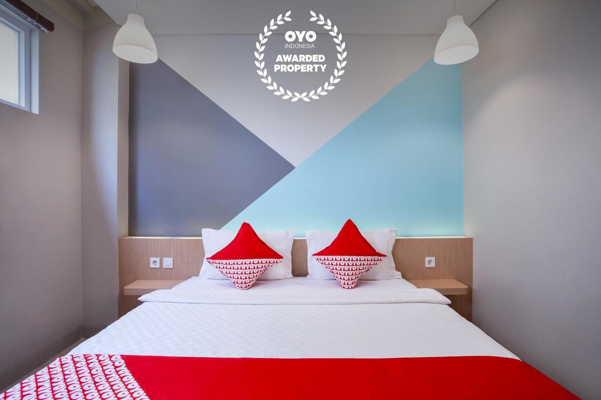 Super Oyo Flagship 101 Apple Platinum Hotell Jakarta Exteriör bild